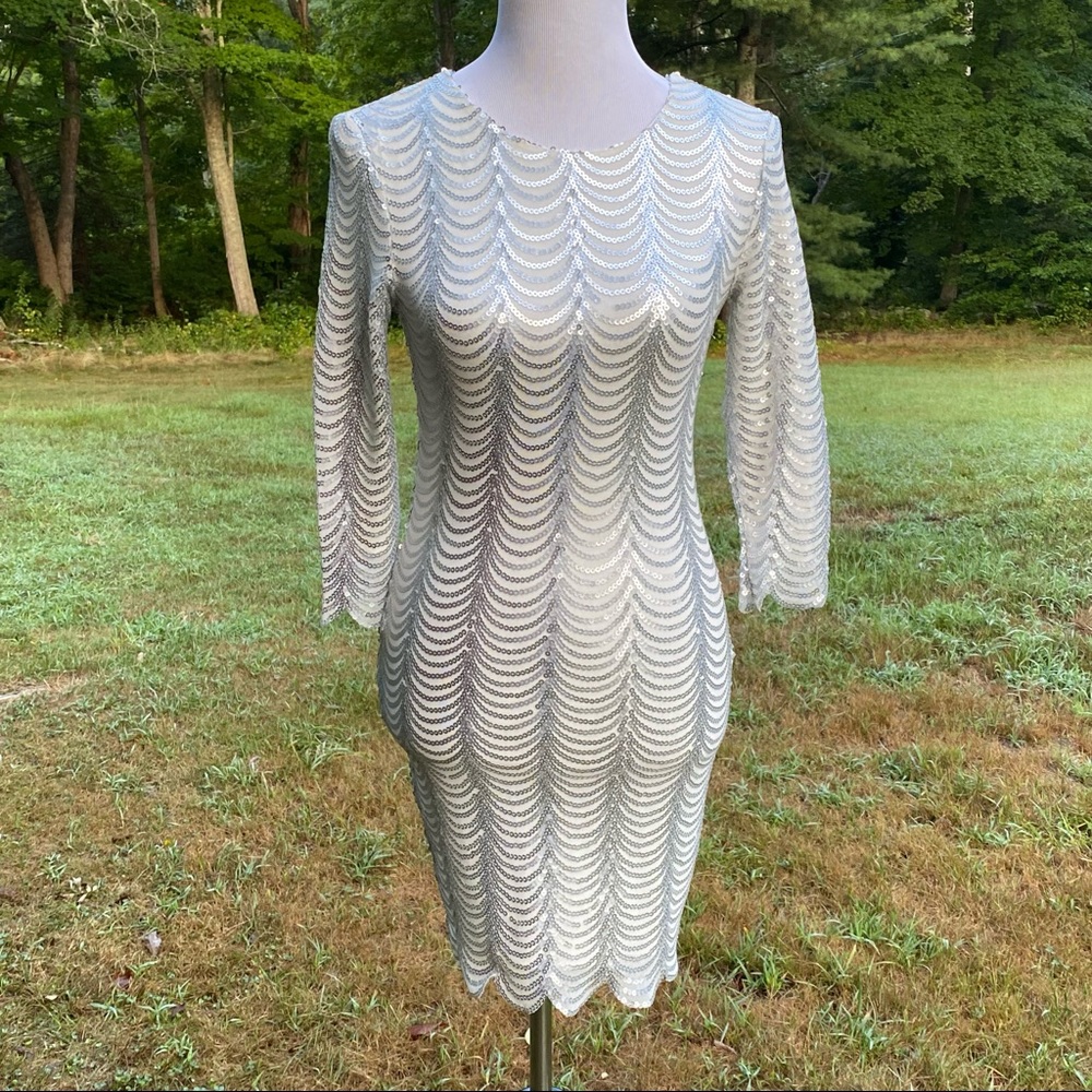 ASOS TFNC LONDON DRESS MINI BODY CON WHITE HOT SILVER SEQUINS 3/4 SLEEVE size S